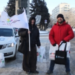 Волгоград FM совместно с ГИБДД поздравили мужчин с 23 февраля!